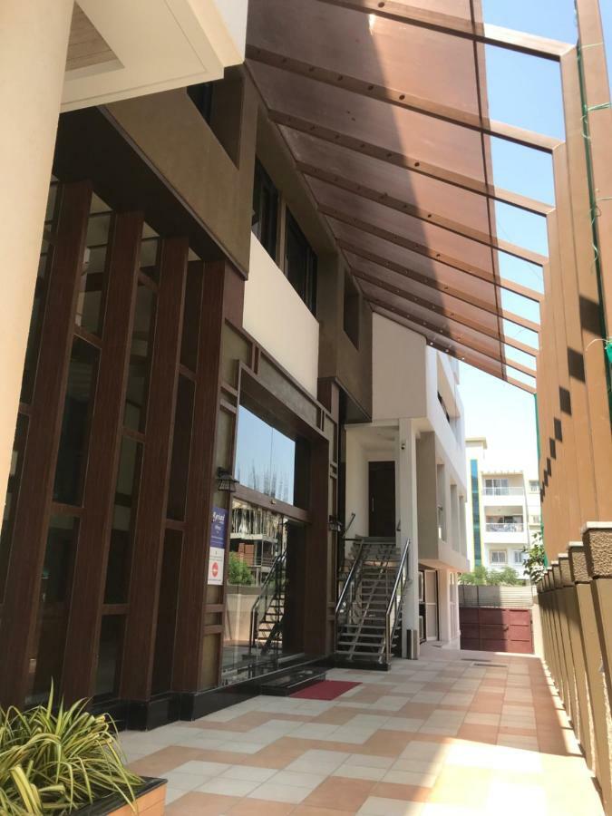 Kyriad Hotel Solapur By Othpl Exterior foto
